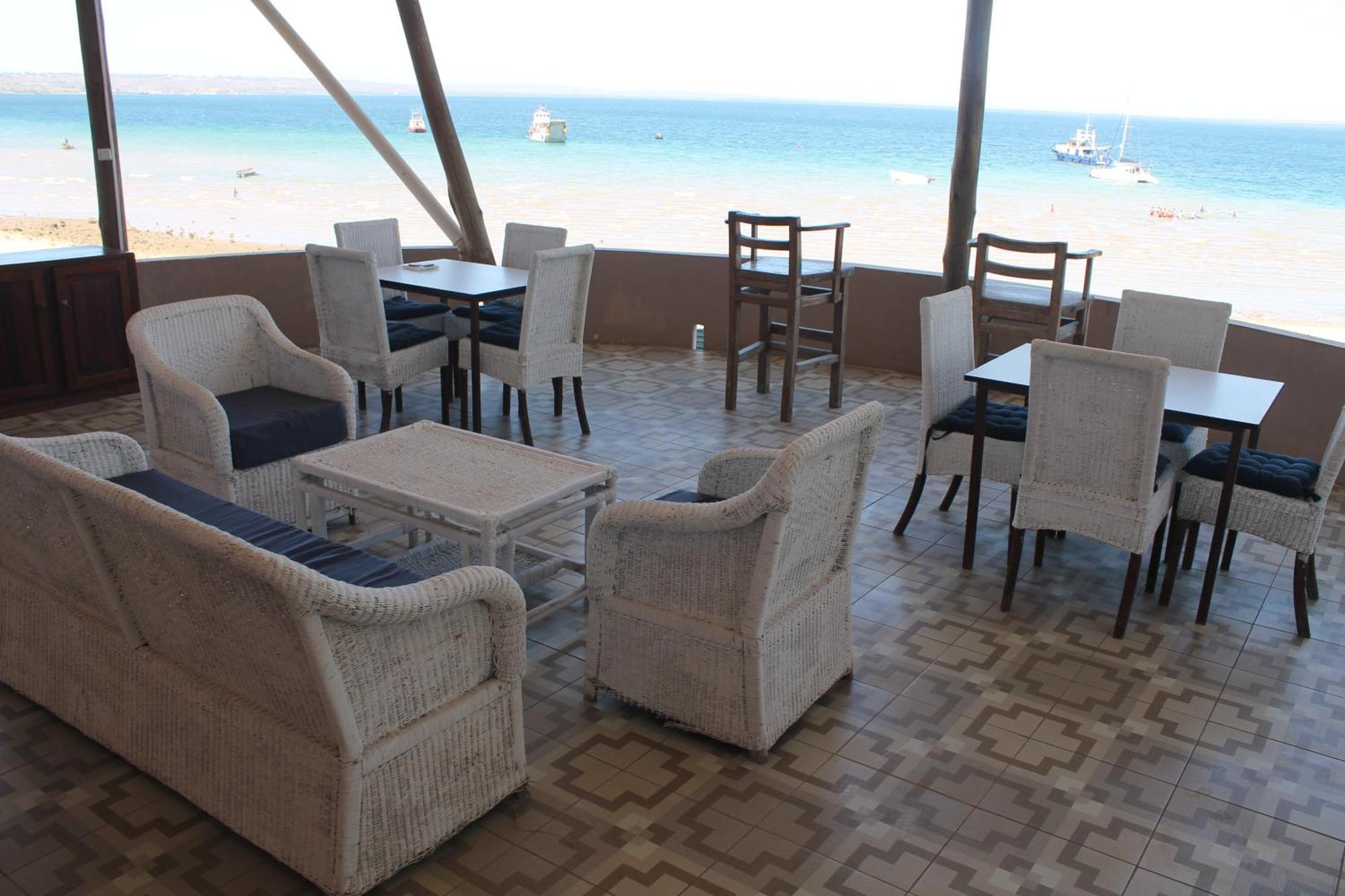 Wharf Side Inn Пемба Екстер'єр фото